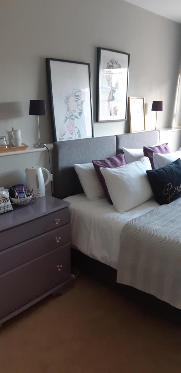 Sleep, Eat, Repeat Bed And Breakfast Macclesfield Exteriör bild
